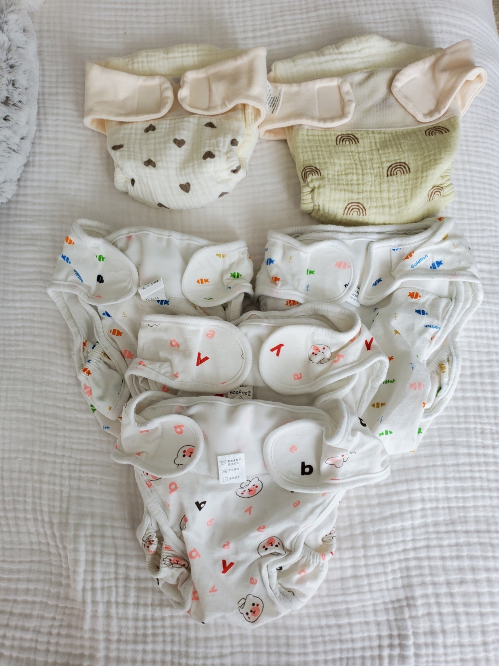 NEW Newborn Baby Cloth Diapers Set Of 6